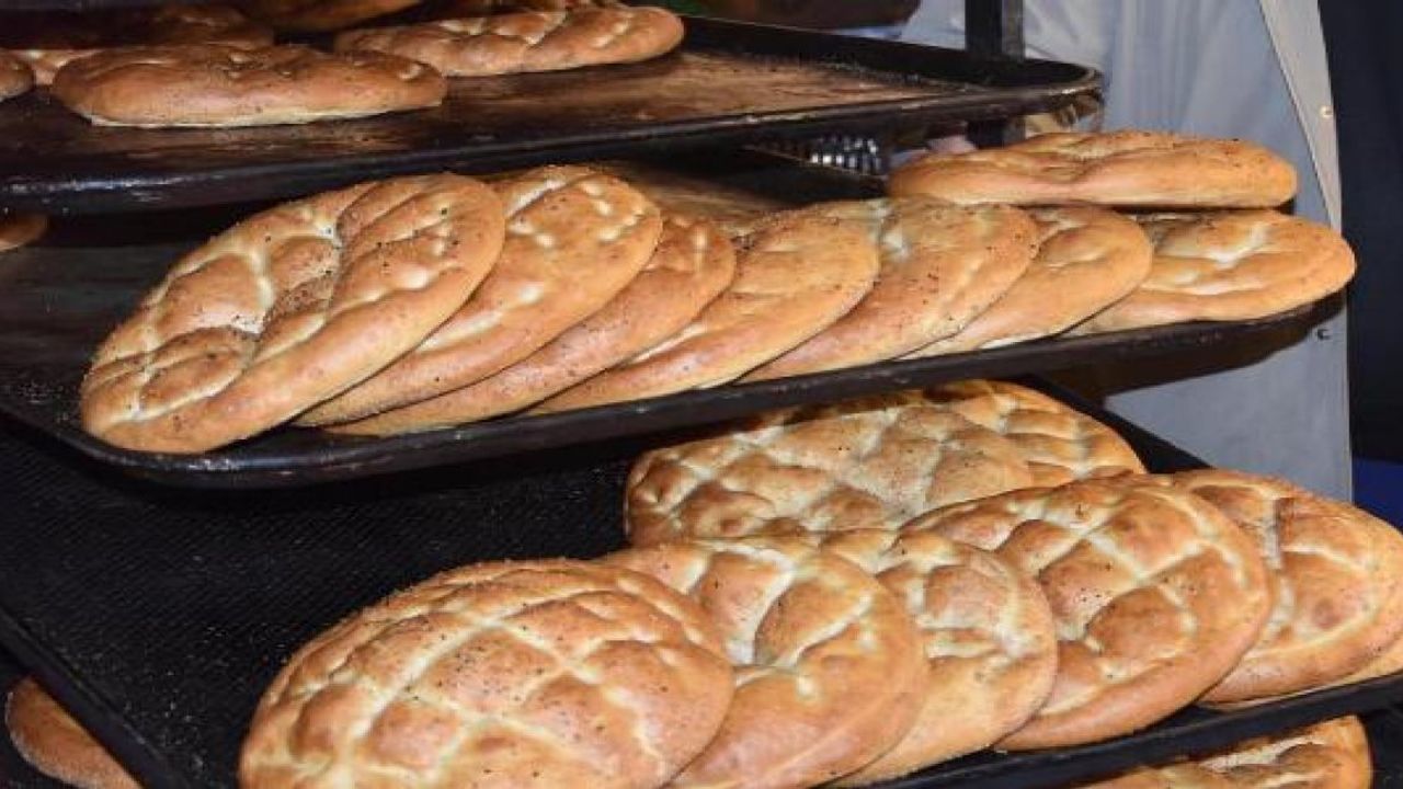 İzmir'de ramazan pidesi 3 liradan satılacak