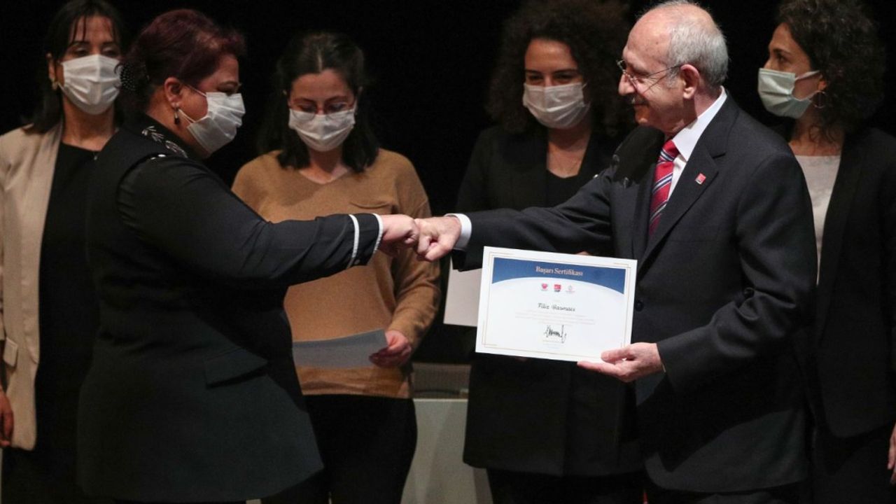 Kılıçdaroğlu’ndan Buca Belediyesi’ne sertifika onuru